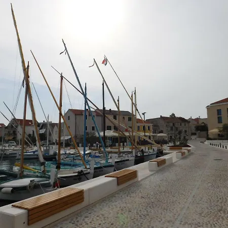 Mikin Betina (Sibenik-Knin)