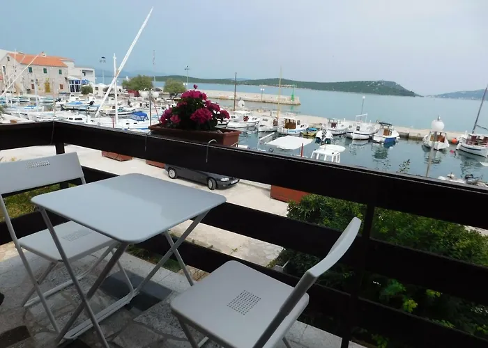 Mikin Betina (Sibenik-Knin)